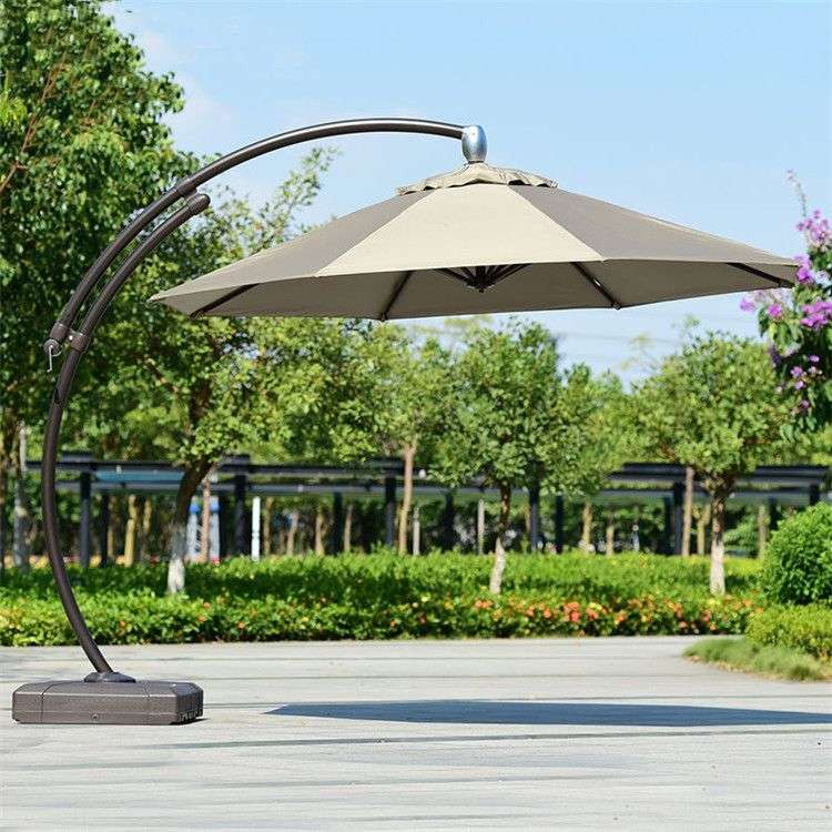 大弯管遮阳伞具有哪些特点？