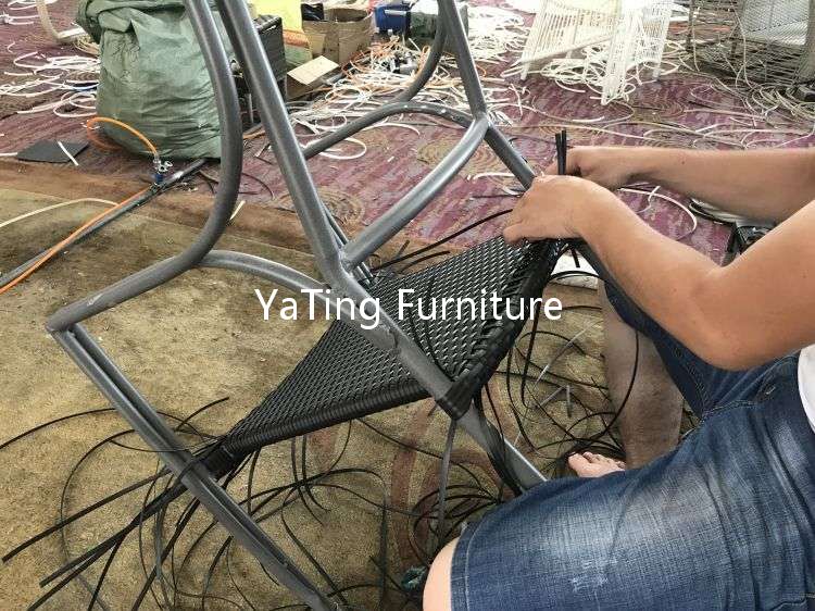 藤椅厂家环球UG家具带你走进藤椅工厂